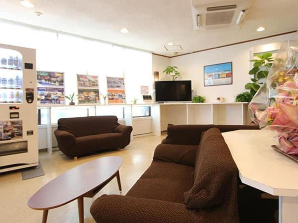 Hotel Livemax Budget Naha Tomarikou Buitenkant foto